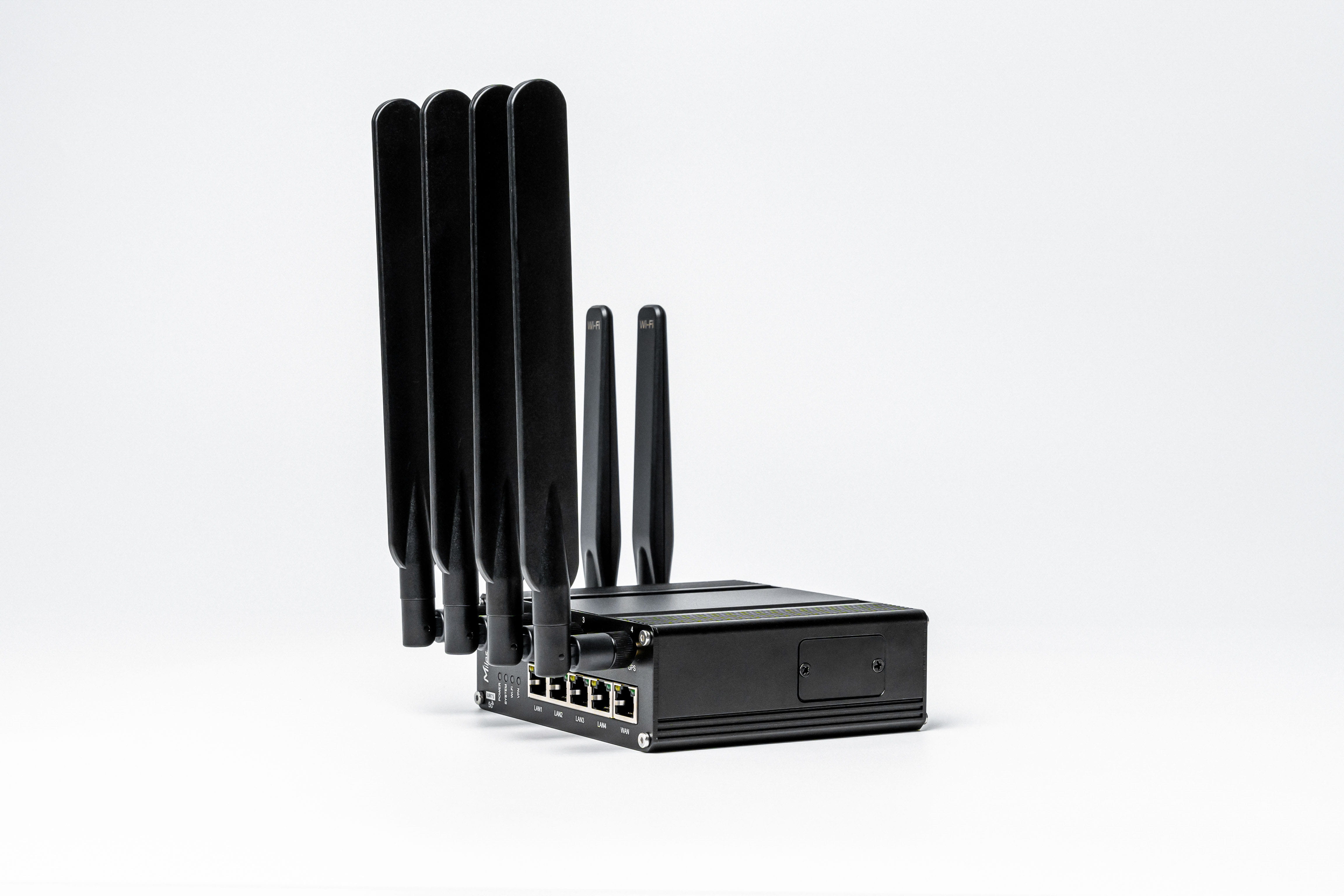 UR75-504AE-W2-P » 5G LTE Router